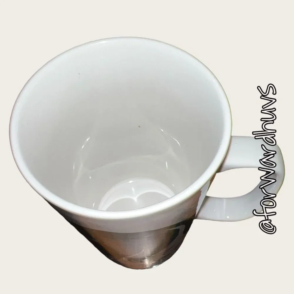 Starbucks 16 fl oz Cat and Yarn Mug - 2015 Edition